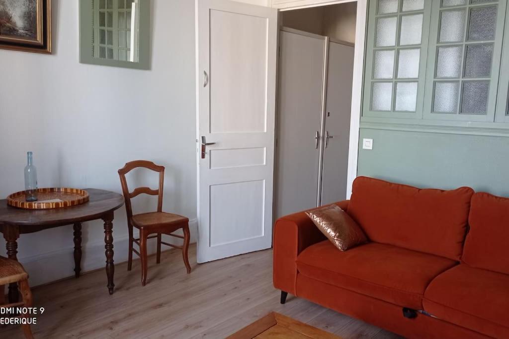 Studio 18 Residence Du Parc Châtel-Guyon Kamer foto